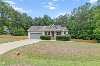 271 Silver Creek Dr, Clayton, NC 27520
