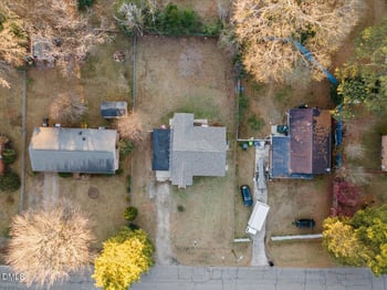 2710 Academy St, Sanford, NC 27332