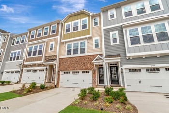 2710 Hunter Woods Dr #634, Apex, NC 27502