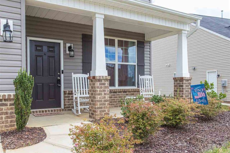 2710 Mayfield Dr, Graham, NC 27253
