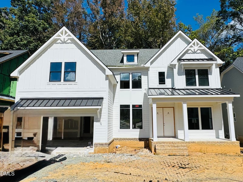 2710 Pathway Dr, Chapel Hill, NC 27516