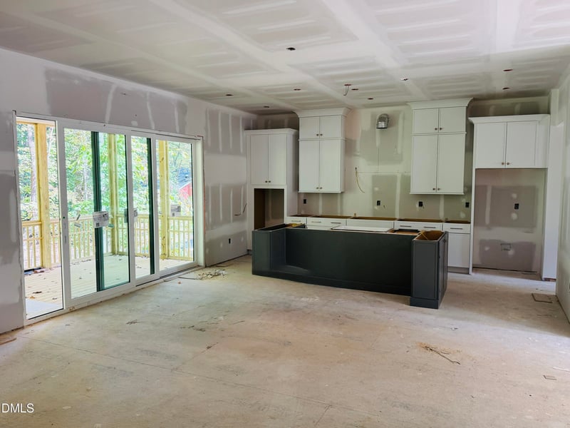 2710 Pathway Dr, Chapel Hill, NC 27516