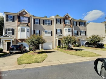 2710 Wyntercrest Ln, Durham, NC 27713
