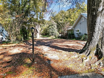 2711-A Ashe St, Durham, NC 27703