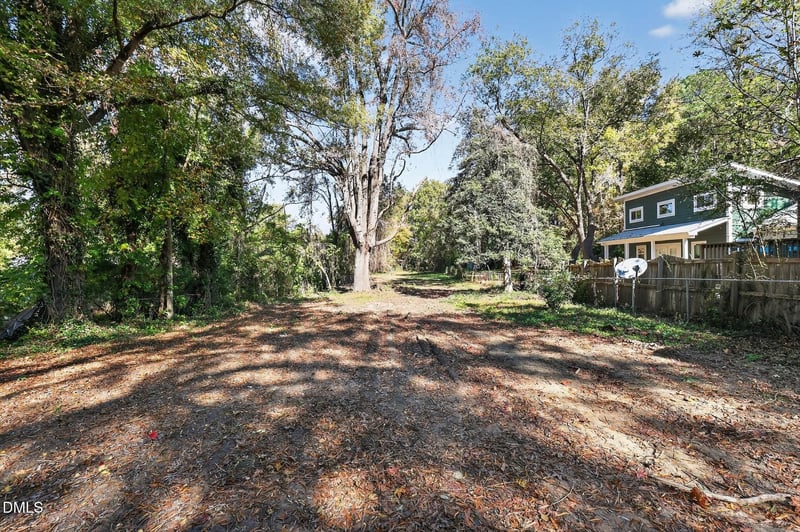 2711 Ashe St, Durham, NC 27703