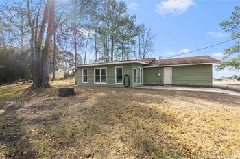 2711 George Owen Rd, Fayetteville, NC 28306