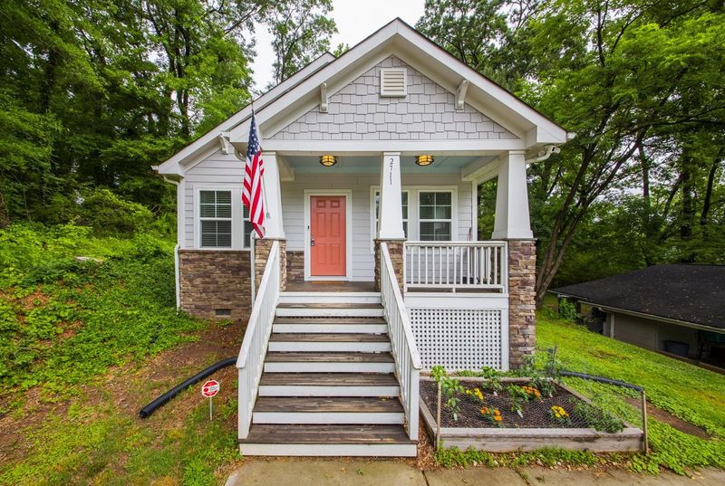 2711 Harvard Ave, Durham, NC 27703