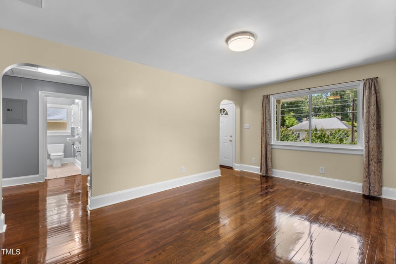 2712 Broad St, Durham, NC 27704