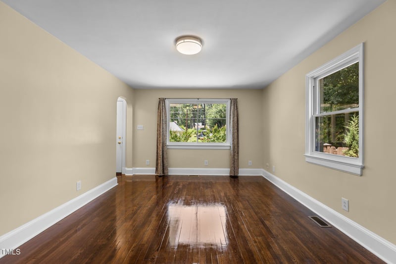2712 Broad St, Durham, NC 27704