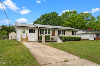 2712 Cameron Dr, Sanford, NC 27332