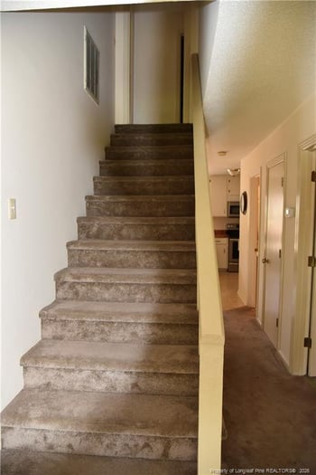 2712 Charwood Pl, Sanford, NC 27330