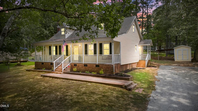 2712 Charwood Pl, Sanford, NC 27330