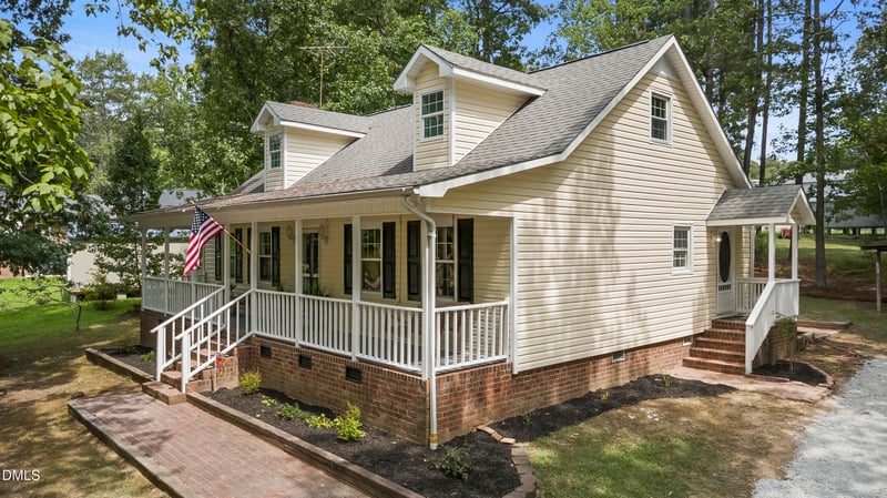 2712 Charwood Pl, Sanford, NC 27330