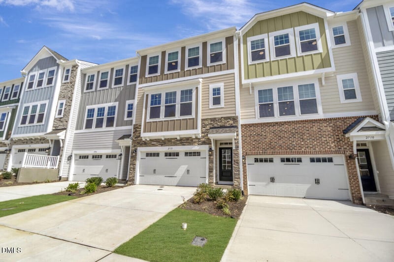 2712 Hunter Woods Dr #633, Apex, NC 27502