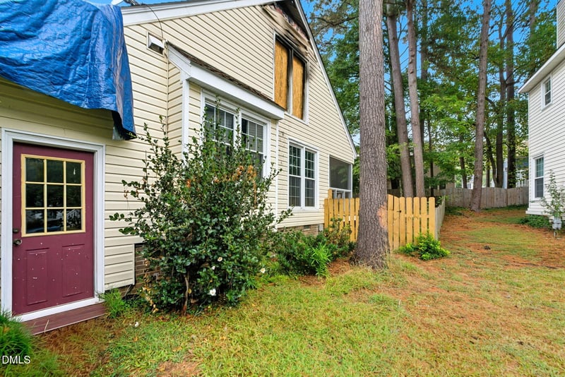 2712 Kempsford Pl, Raleigh, NC 27604