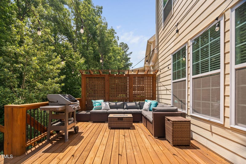 2712 Lake Waccamaw Trl, Apex, NC 27502