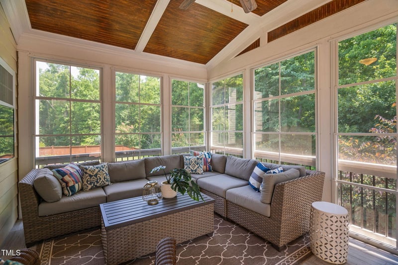 2712 Lake Waccamaw Trl, Apex, NC 27502