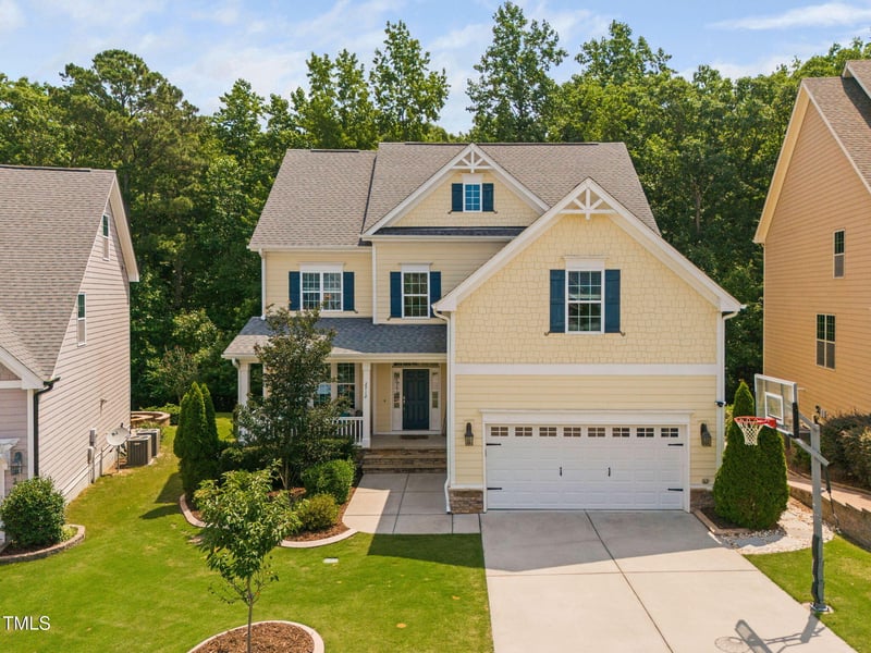 2712 Lake Waccamaw Trl, Apex, NC 27502