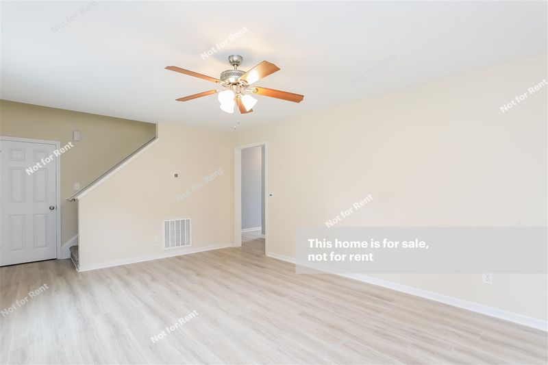 2712 Landis St, Raleigh, NC 27603