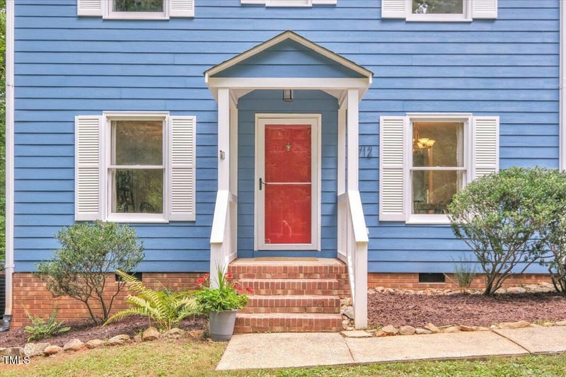 2712 Red Pine Rd, Hillsborough, NC 27278
