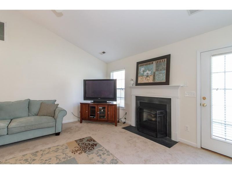 2713 Creek Bend, Graham, NC 27253