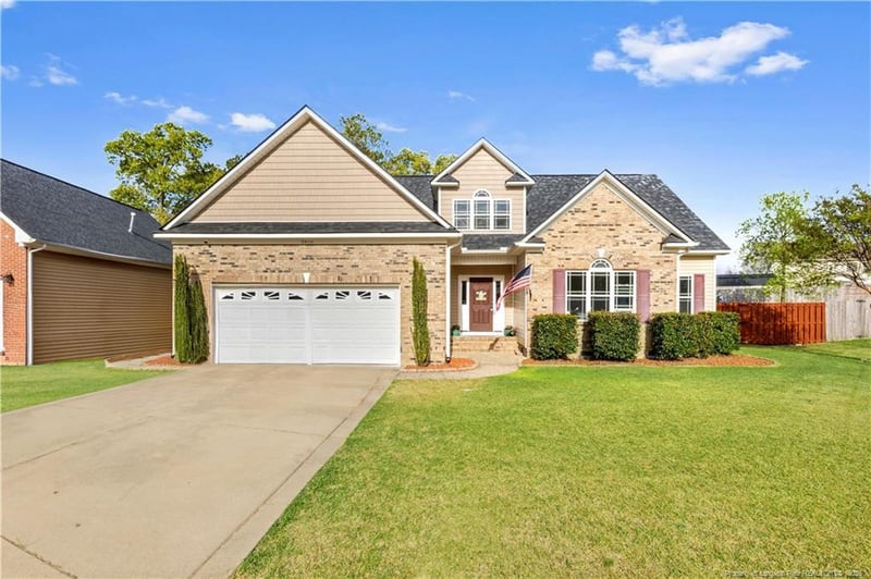 2713 De Koven Dr, Fayetteville, NC 28306