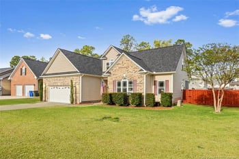 2713 De Koven Dr, Fayetteville, NC 28306