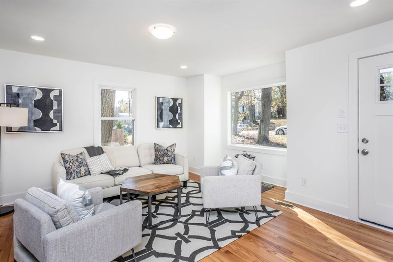 2713 Newbold St, Raleigh, NC 27603