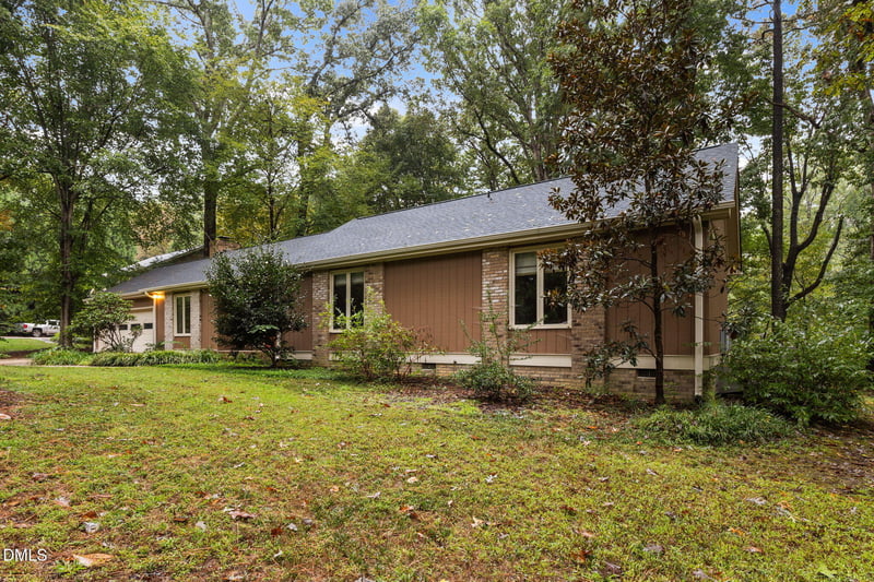 2713 Salisbury Plain, Raleigh, NC 27613