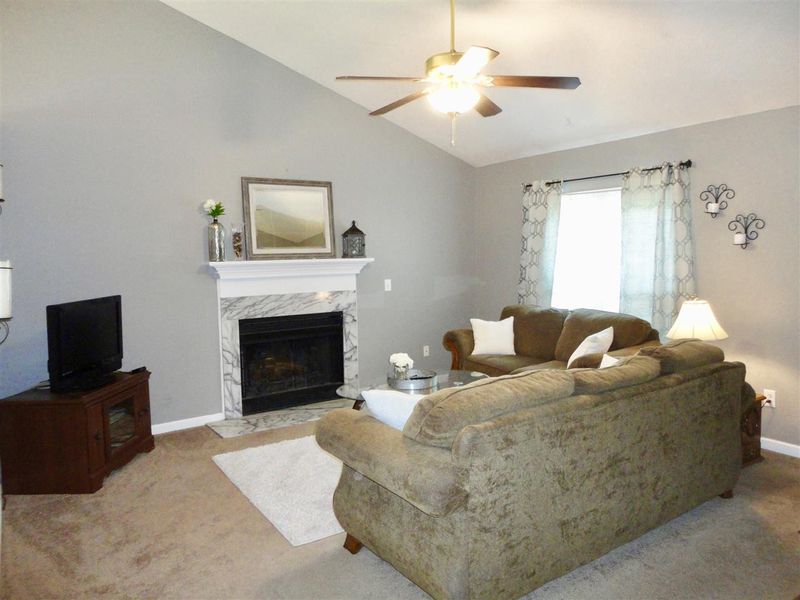 2713 Thurrock Dr, Apex, NC 27539