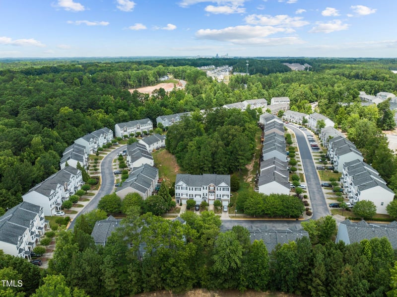 2713 Wyntercrest Ln, Durham, NC 27713