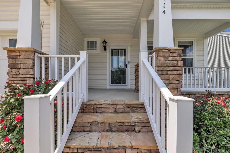 2714 Magnolia Tree Ln, Durham, NC 27703