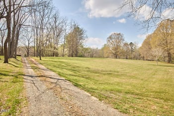 2714 New Hope Church Rd, Chapel Hill, NC 27514