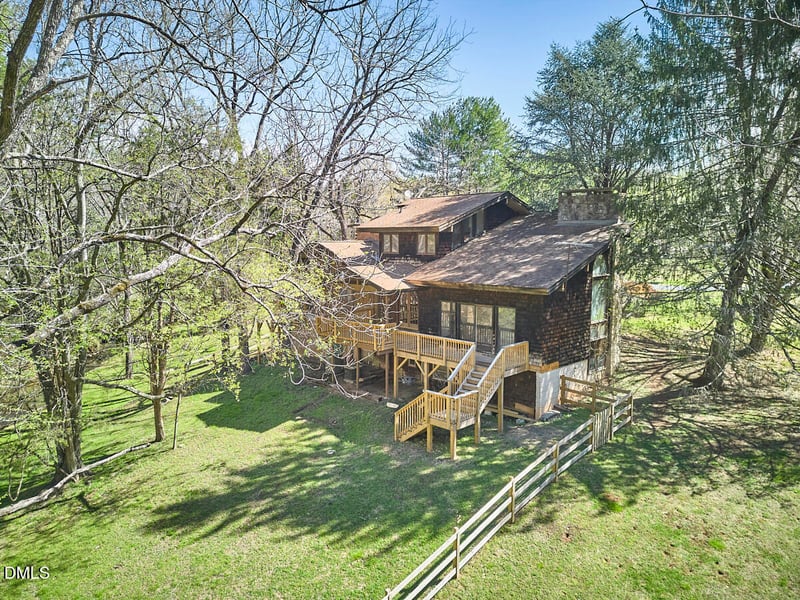 2714 New Hope Church Rd, Chapel Hill, NC 27514