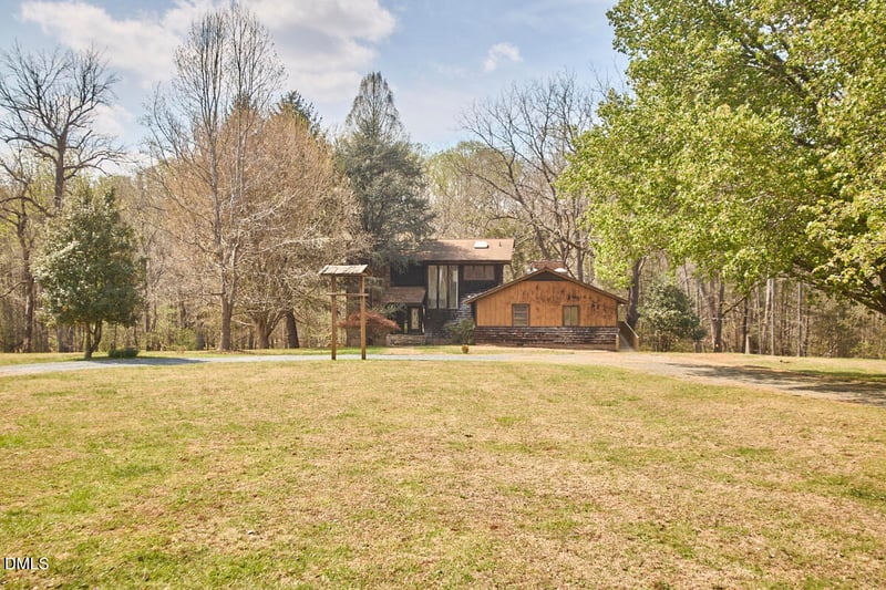 2714 New Hope Church Rd, Chapel Hill, NC 27514