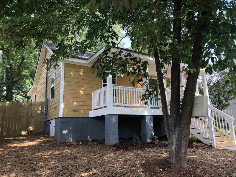 2714 Newbold St, Raleigh, NC 27603