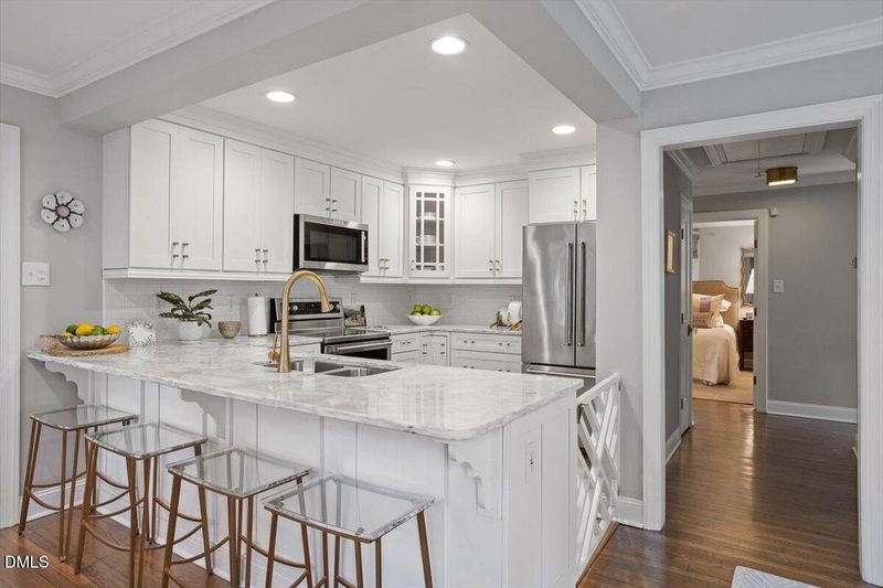 2714 Peachtree St, Raleigh, NC 27608