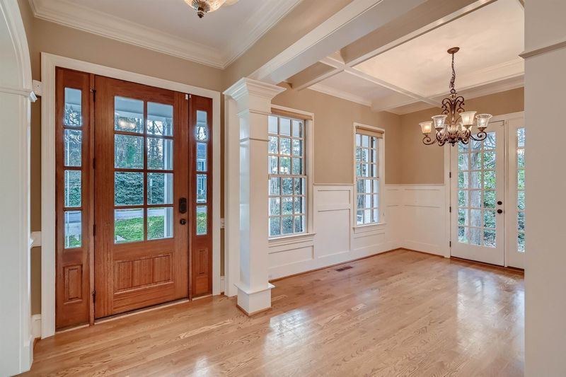 2714 Rosedale Ave, Raleigh, NC 27607