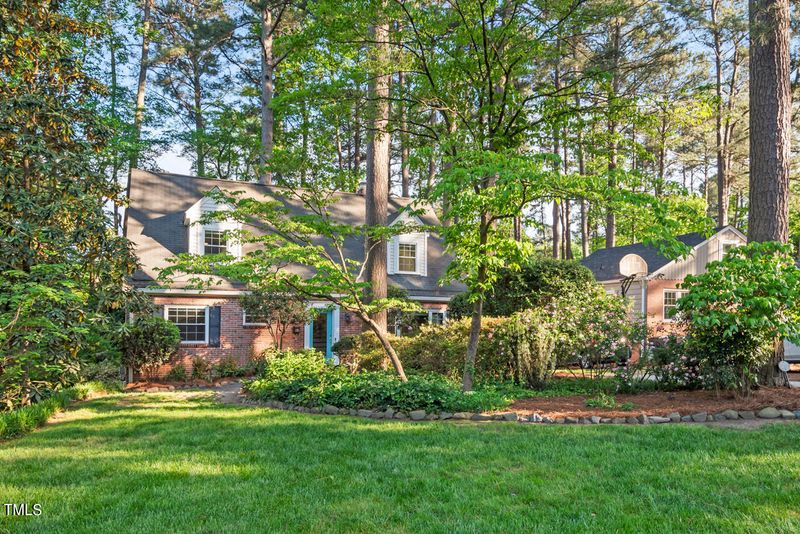 2715 Augusta Dr, Durham, NC 27707