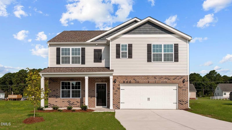2715 Burgess Dr, Mebane, NC 27302