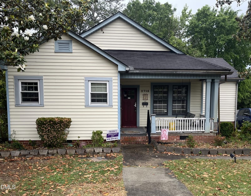 2715 Chapel Hill Rd, Durham, NC 27707