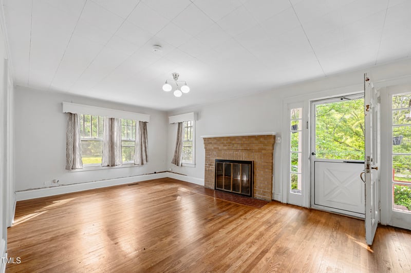 2715 Geer St, Durham, NC 27704