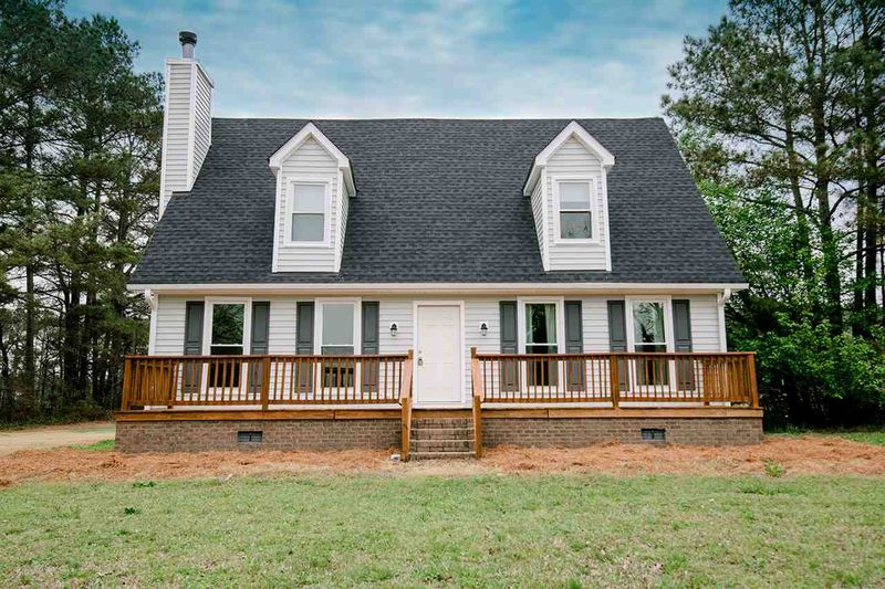 2715 Lizzie Mill Rd, Selma, NC 27576