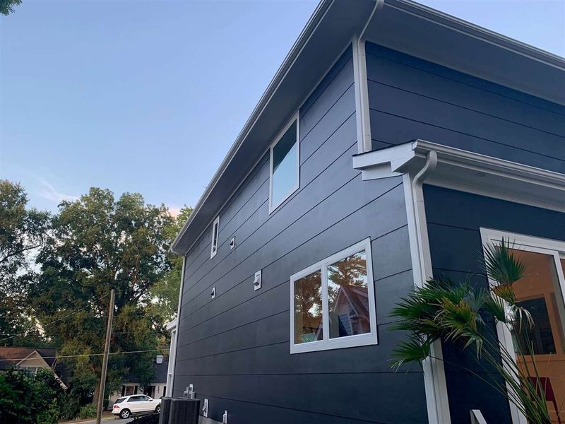 2715 Peachtree St, Raleigh, NC 27608