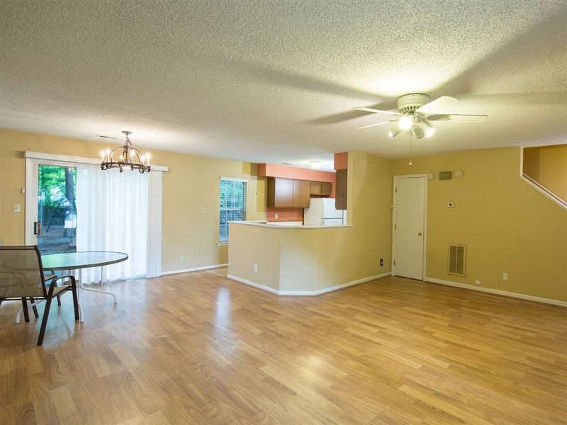 2715 Ramblegate Ln, Durham, NC 27705