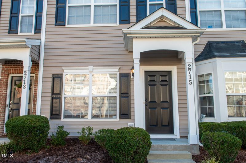 2715 Wyntercrest Ln, Durham, NC 27713