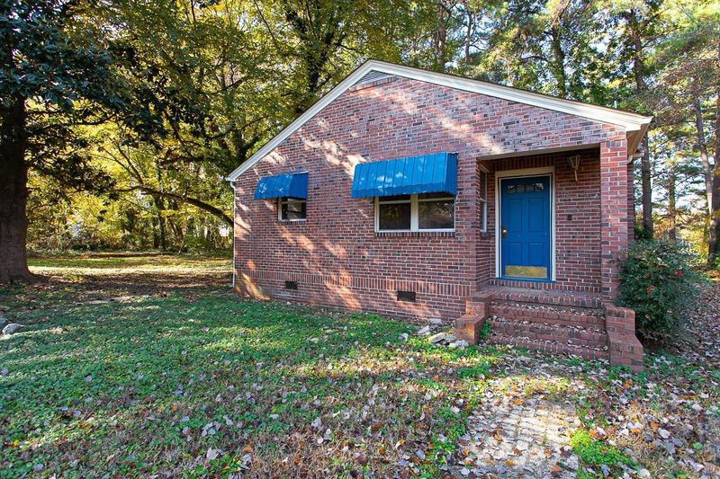 2715B Cammie St, Durham, NC 27705