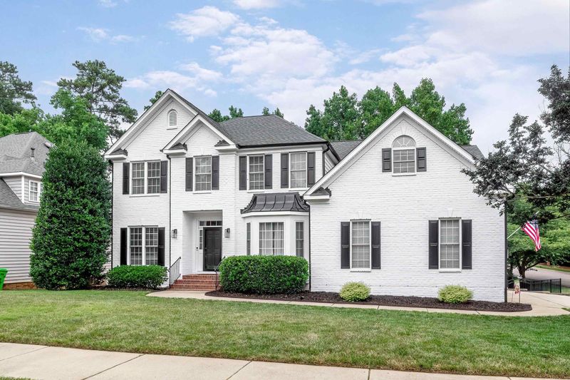 2716 Crystal Oaks Ln, Raleigh, NC 27614
