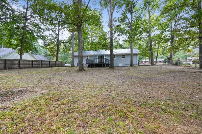 2716 Heather Dr, Sanford, NC 27330