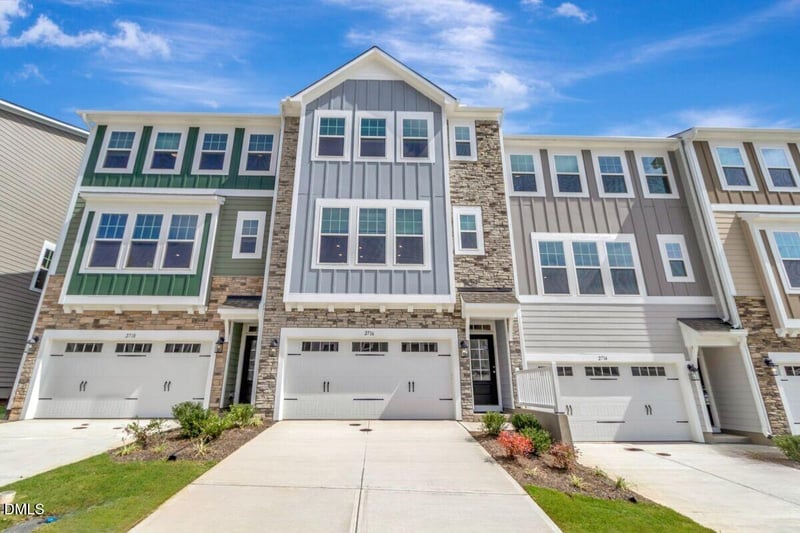 2716 Hunter Woods Dr #631, Apex, NC 27502
